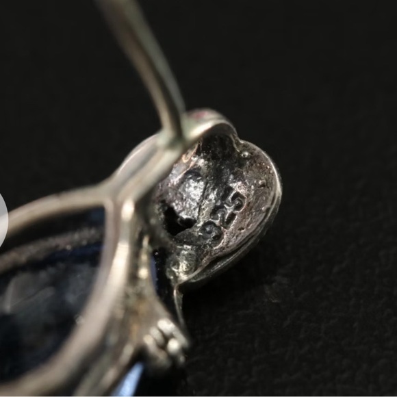 Elegant Blue Teardrop Earrings. Sterling glass and Marcasite - Picture 4 of 5